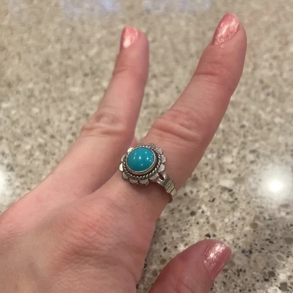 Sterling Silver Turquoise Flower Ring - Picture 2 of 6